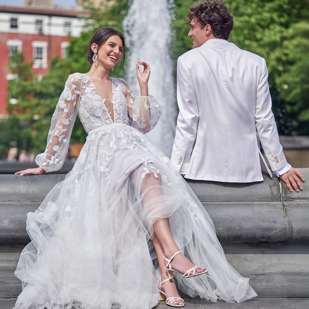 NinaホワイトXS Womens Agnes White Satin Mid-Heel Sandals | Nina Shoes